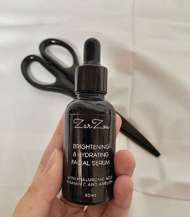 ZarZou Beauty Brightening & Hydrating Facial Serum review photo by Aeticmanic