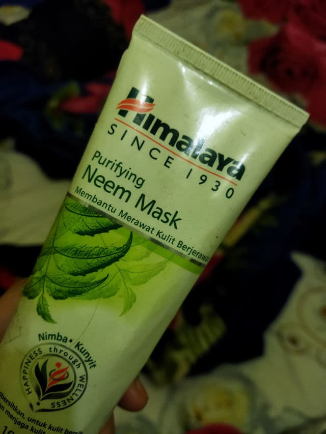 Himalaya Purifying Neem Pack review photo by Agisresviani