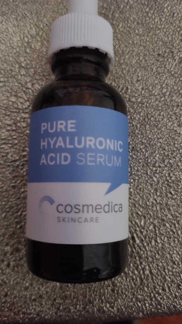 Cosmedica Pure Hyaluronic Acid Serum review photo by Aidakaewvimian