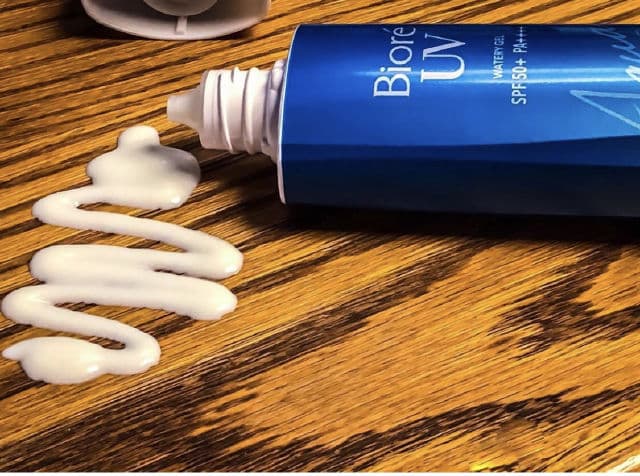 Biore UV Aqua Rich Watery Gel SPF 50+ PA++++ review photo by Ajsensitiveskincare