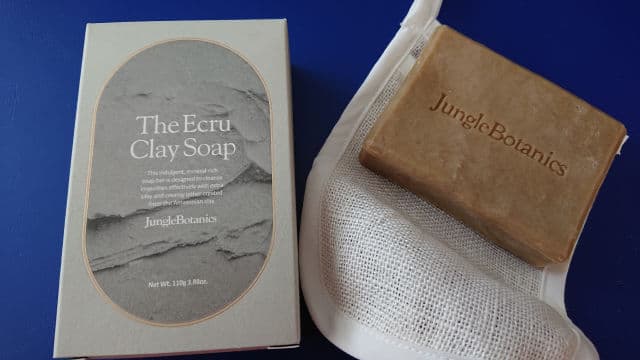 JUNGLE BOTANICS The Ecru Clay Soap review photo by Alca