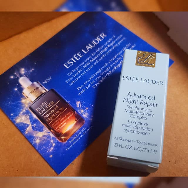 Estee Lauder Advanced Night Repair Synchronized Multi-Recovery Complex review photo by AlottaReviews