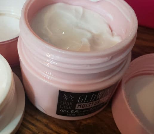 Oh K! Chok Chok Glowing Moisturiser review photo by AlottaReviews