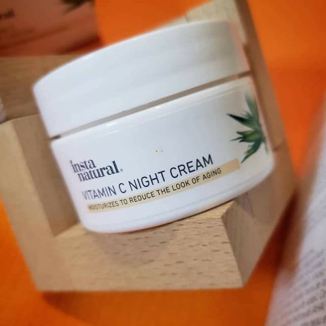 InstaNatural Vitamin C Night Cream review photo by AlottaxReviews