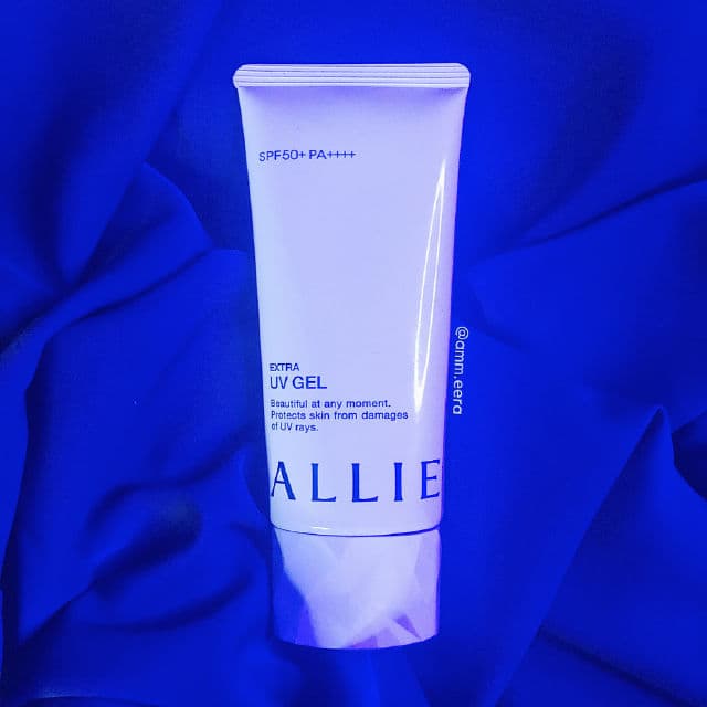 Allie Extra UV Gel SPF50 + PA ++++ review photo by AmeeJay