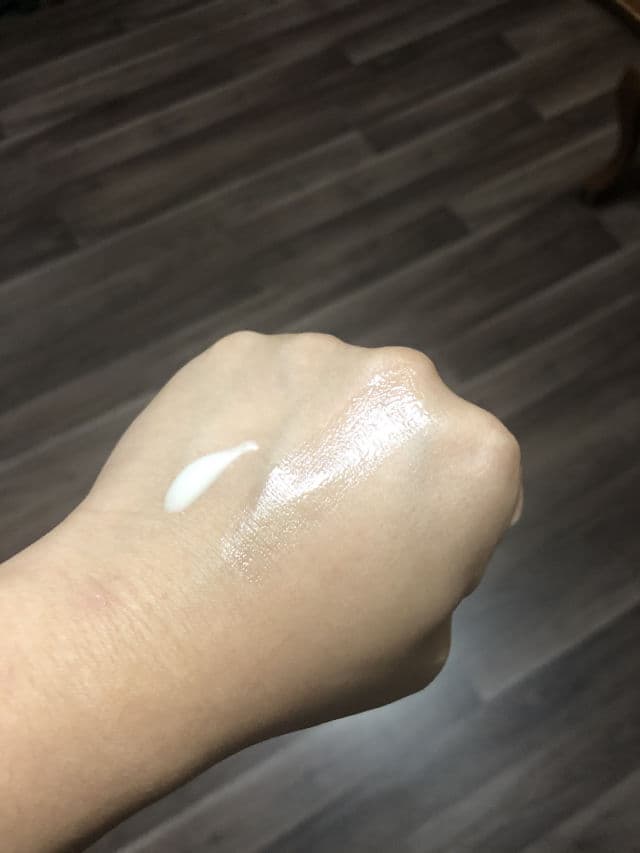 SKIN AQUA UV Watery Essence SPF50+ PA++++ review photo by AmeeJay