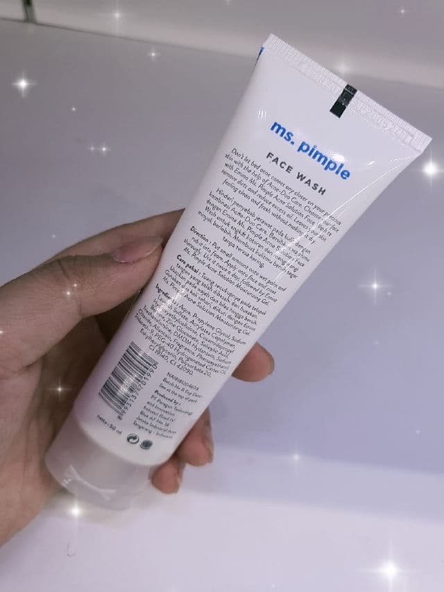 Emina Ms. Pimple Acne Solution Face Wash review photo by Amelll