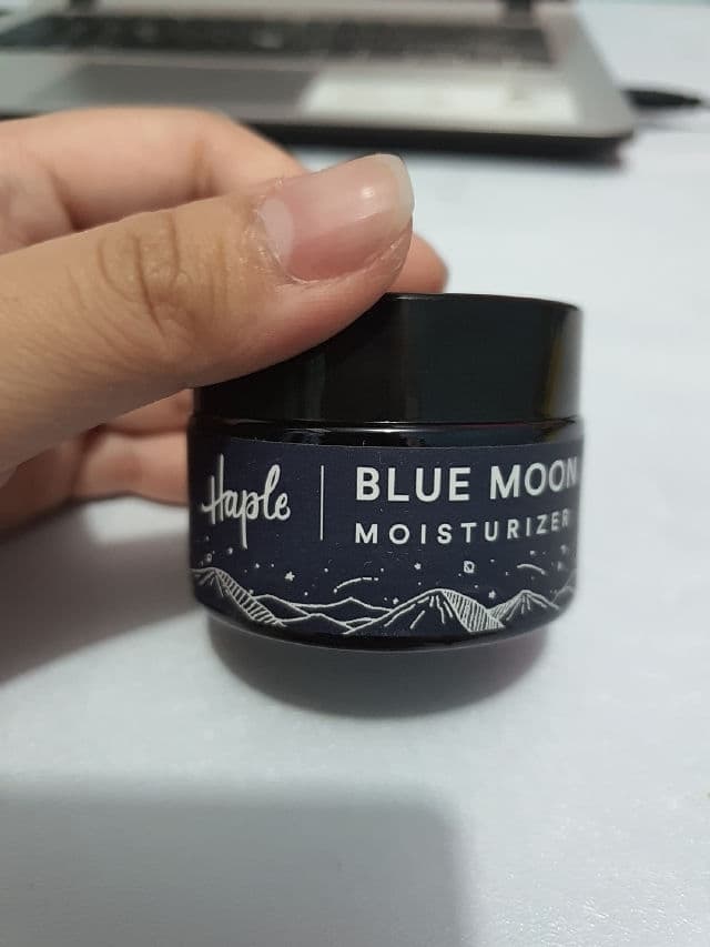 Haple Blue Moon Moisturizer review photo by Amelll