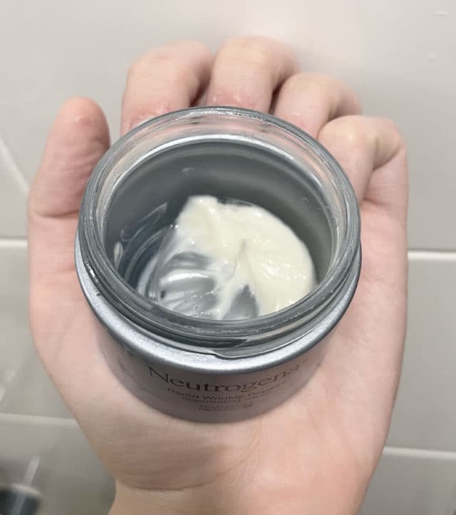 Neutrogena Rapid Wrinkle Repair Face Cream review photo by Anastasiya