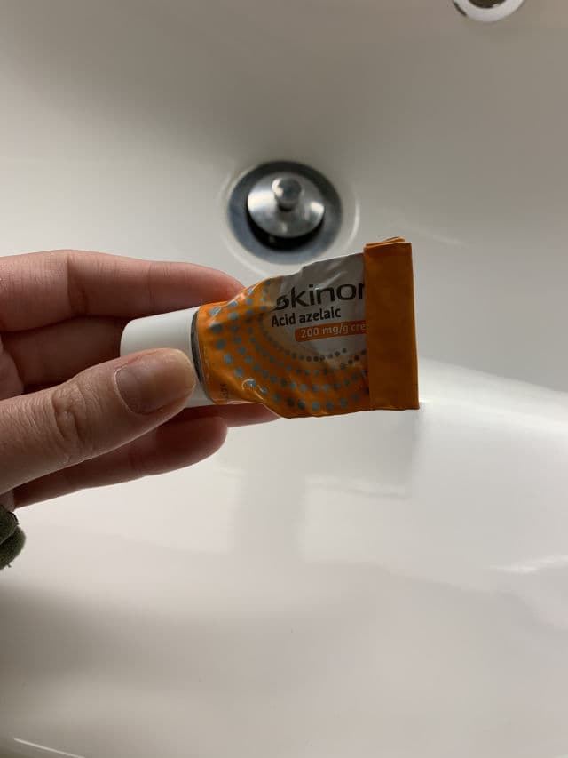 Bayer Skinoren 20% Cream review photo by Andrrea