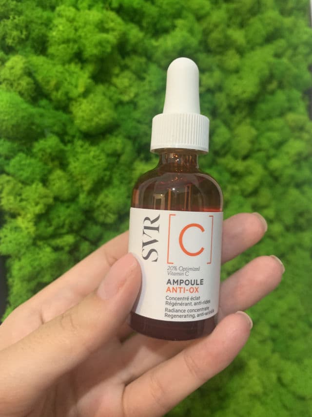SVR C Ampoule Anti-Ox Concentré Eclat. Régénérant Anti-Rides review photo by Andrrea