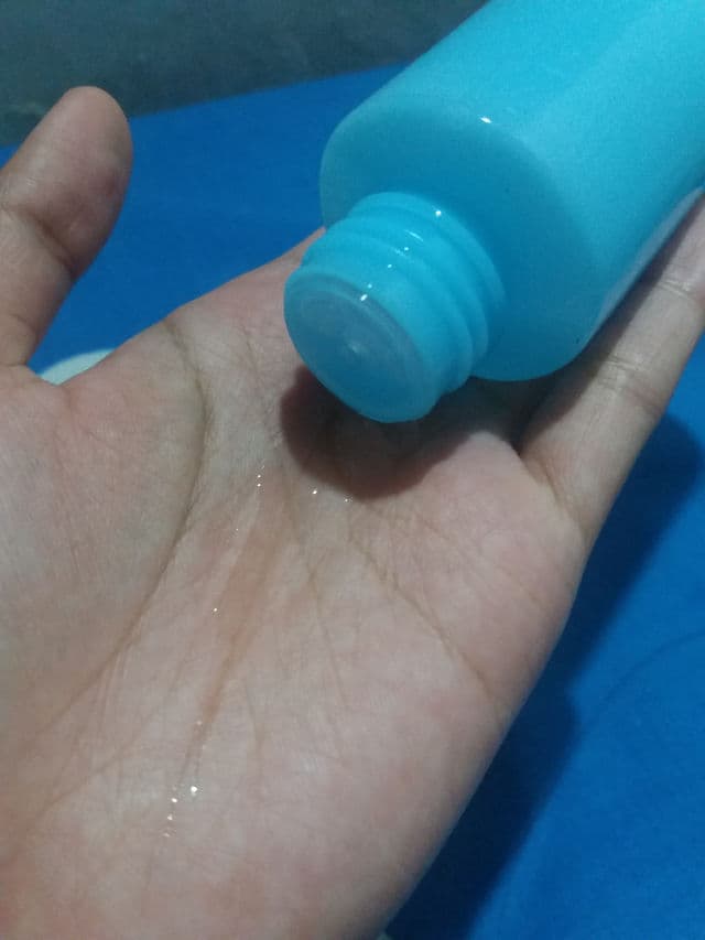 Wardah Lightening Face Toner review photo by AnnKsm