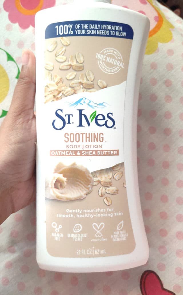 St. Ives Soothing Oatmeal and Shea Butter Body Lotion  review photo by Annie93