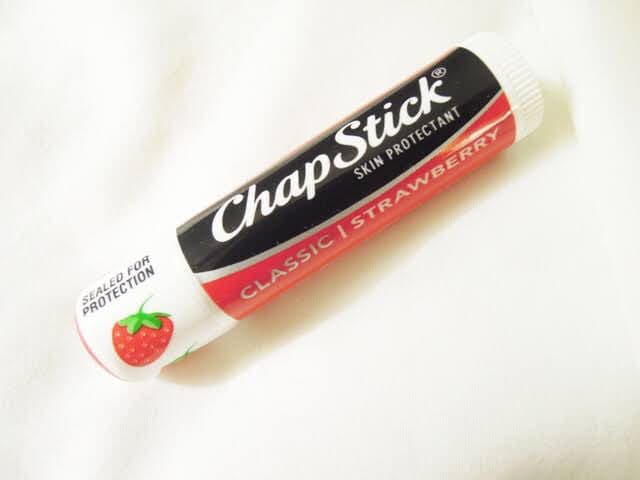 ChapStick Classic strawberry review photo by ArianneJardio