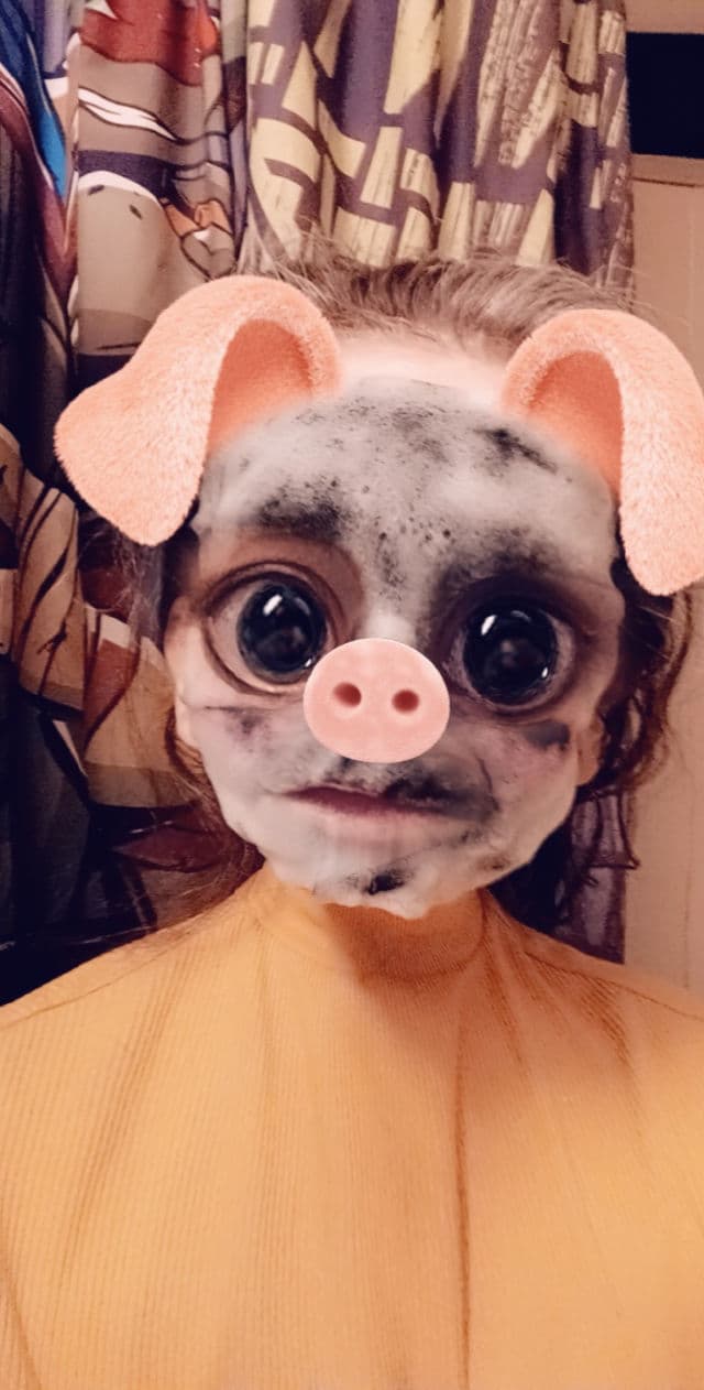 Yes to Tomatoes Detoxifying & Hydrating White Charcoal Mud Mask review photo by BooBearAshley