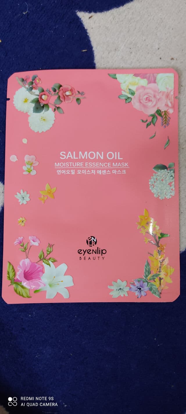 EYENLIP Salmon Oil Moisture Essence Mask review photo by BaeBae23