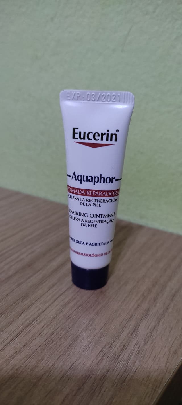 Eucerin Aquaphor Soothing Skin Balm review photo by Bargainholic