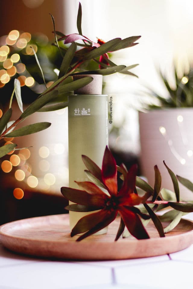 Hanyul Artemisia Miracle Relief Essence review photo by Betweendots