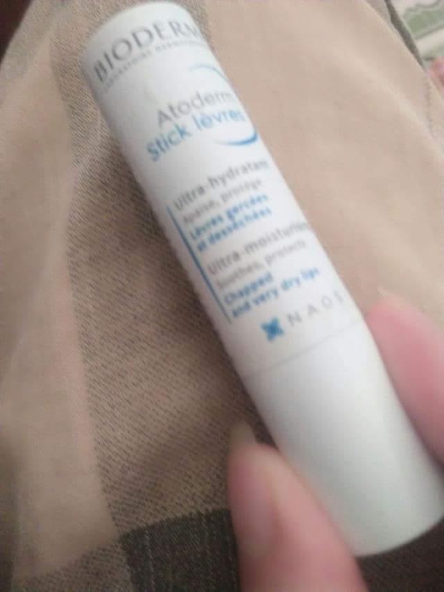 Bioderma Atoderm Moisturising Stick review photo by Bichthomdua