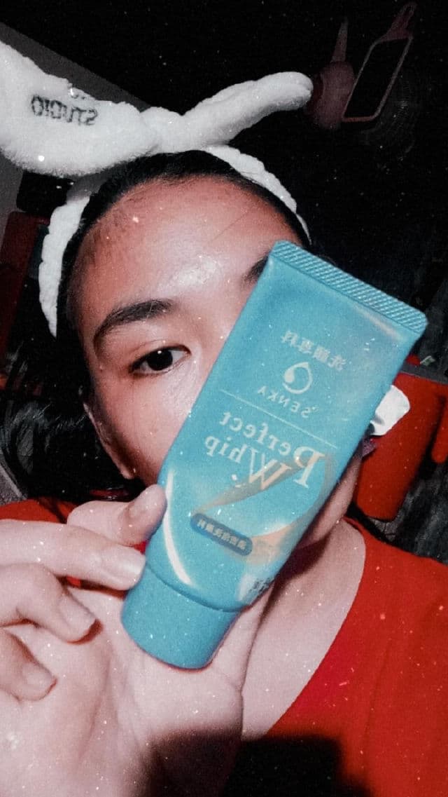 Shiseido Senka Perfect Whip Foam Cleanser review photo by Biyangkaaa