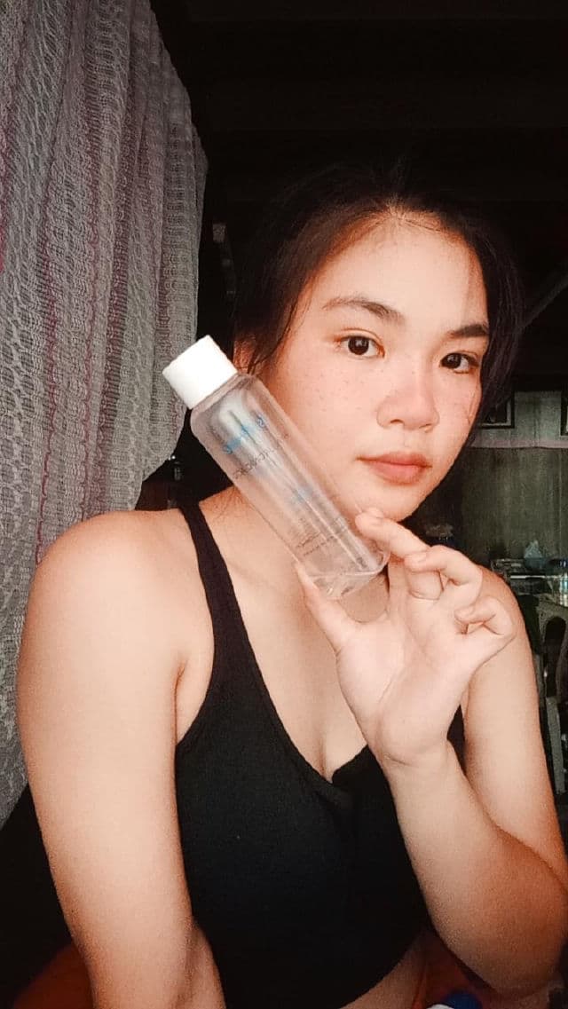 ISNTREE Hyaluronic Acid Toner review photo by Biyangkaaa