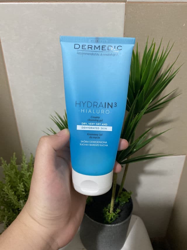 Dermedic Hydrain3 Hialuro Creamy Cleansing Gel review photo by BrianRenatus