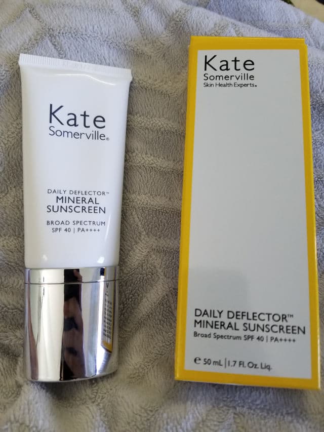 Kate Somerville Daily Deflector Mineral Sunscreen SPF 40 PA++++ review photo by Butterbeans666