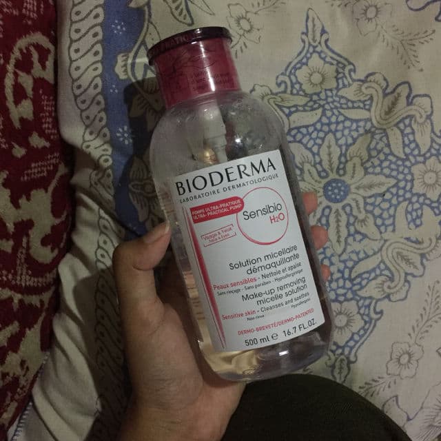 Bioderma Sensibio H2O review photo by CLEARSKINSOON