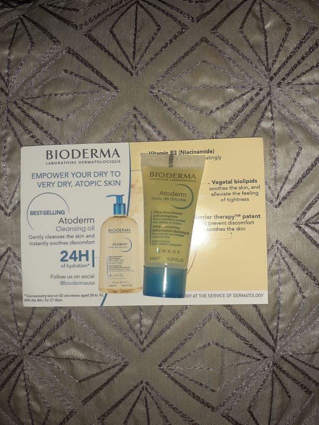 Bioderma Atoderm Cleansing Oil review photo by Carmen559c