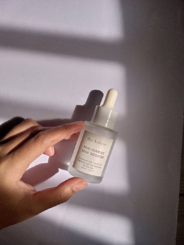 the Aubree Niacinamide Skin Booster review photo by Caretomyskin