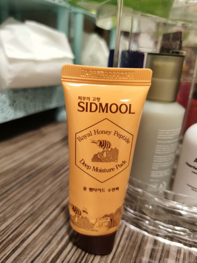 Sidmool Royal Honey Peptide Deep Moisture Pack review photo by Ceciqueen