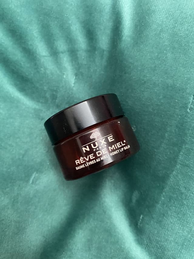 Nuxe Reve De Miel Ultra-Nourishing Lip Balm review photo by Cherrypie3
