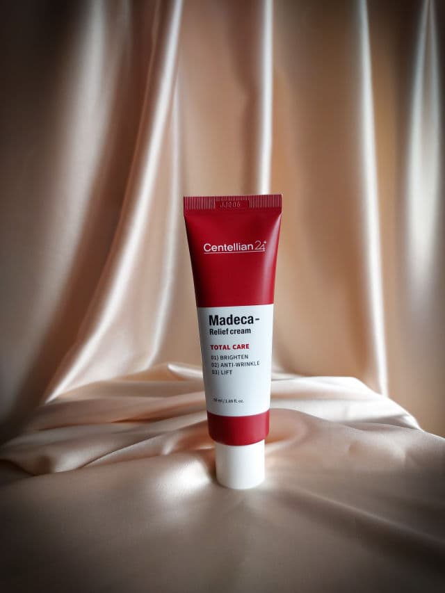 Centellian24 Madeca Relief Cream review photo by Chillwithsunscreen