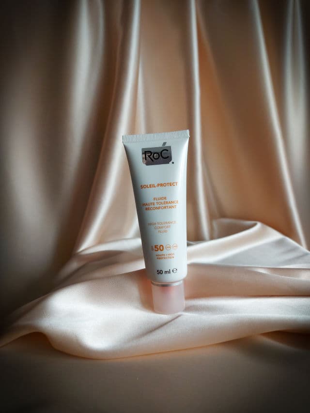 RoC Soleil Protect Fluide High Tolerance Comfort Fluid SPF 50 review photo by Chillwithsunscreen