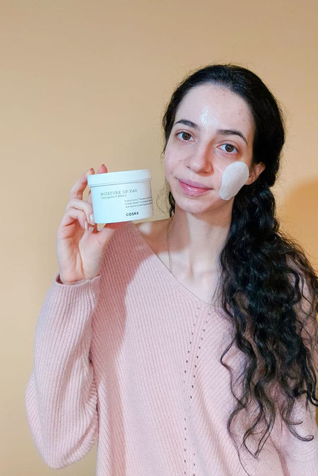 COSRX One Step Moisture Up Pad review photo by Chillwithsunscreen