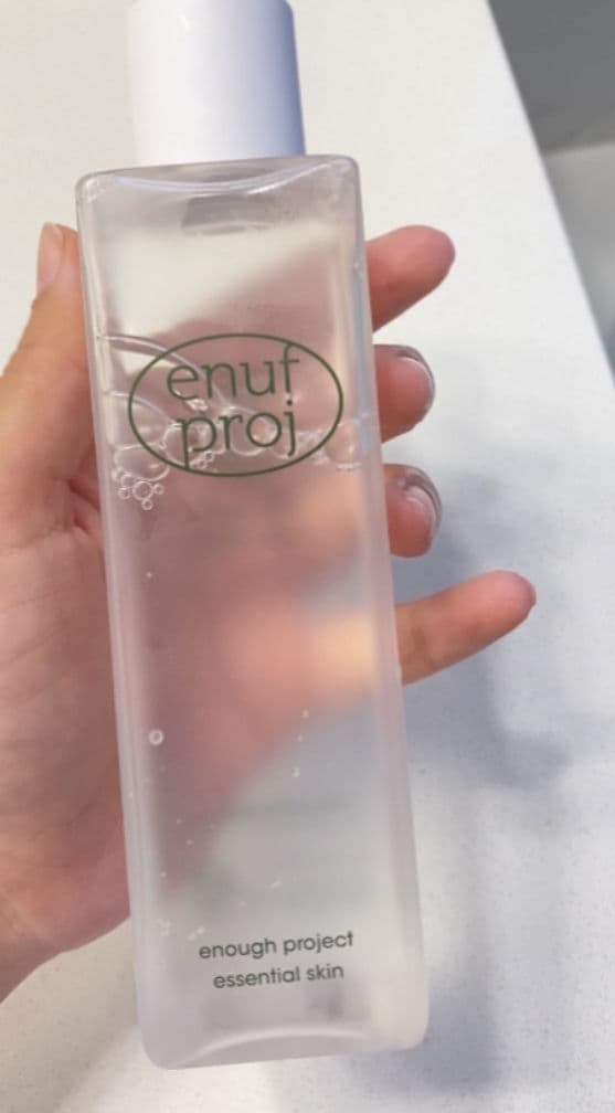 enufproj Essential Skin review photo by CindyCuidaTuPiel