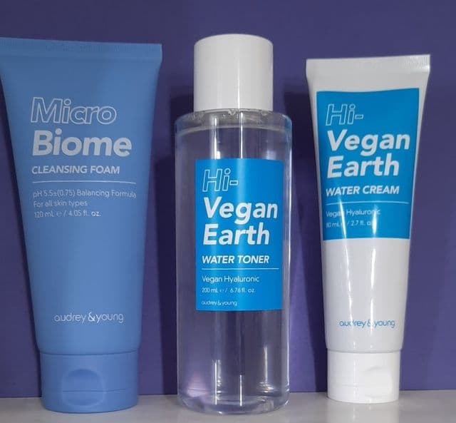 Audrey & Young Hi Vegan Earth Water Cream review photo by Codermary 