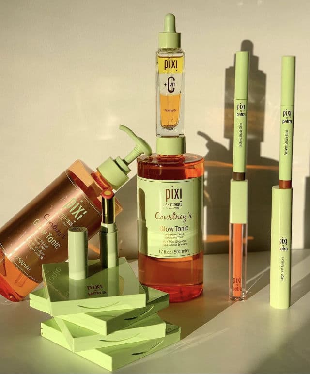 Pixi Glow Tonic review photo by Courtneywatt