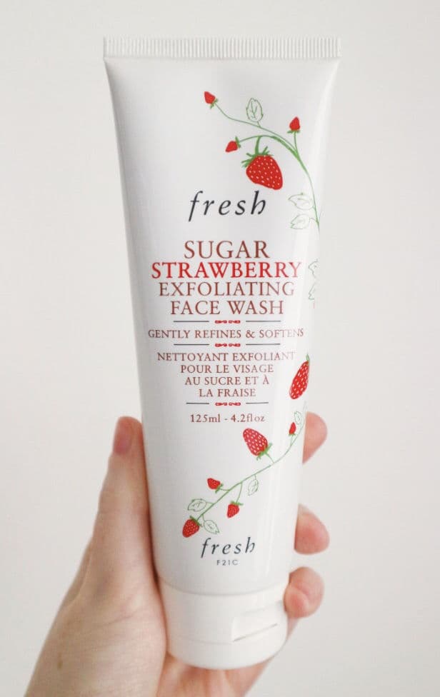 fresh Sugar Strawberry Exfoliating Face Wash review photo by DR81
