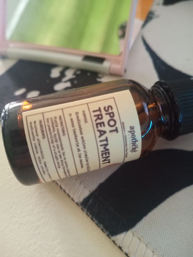 Apotheke Science Spot Treatment review photo by Dakota