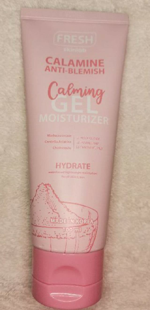 Fresh Skinlab Calamine Anti Blemish Gel Moisturizer review photo by Deeeyyng