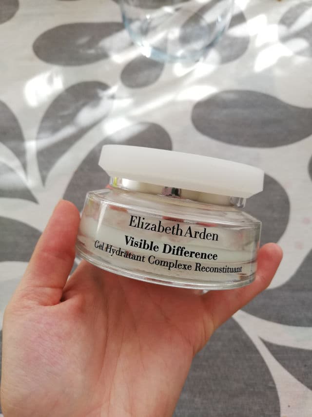 Elizabeth Arden Visible Difference Replenishing HydraGel Complex review photo by Denica