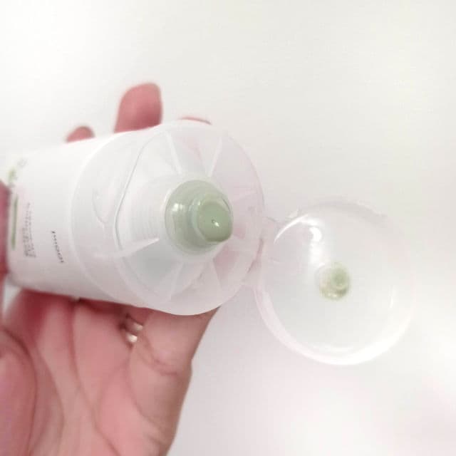 Joylab Matcha Soy Milk Extra Hydrating Cleanser  review photo by Destario