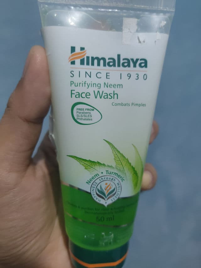 Himalaya Purifying Neem Face Wash review photo by Donaleeeeen