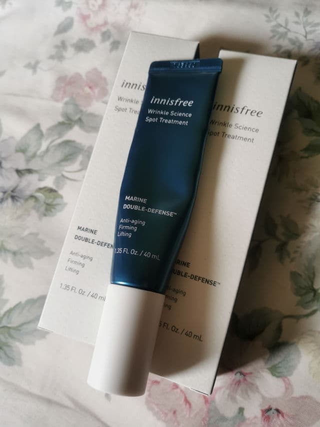 INNISFREE Wrinkle Science Spot Treatment review photo by Doncaster