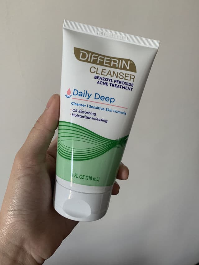 Differin Daily Deep Cleanser review photo by Dyarra