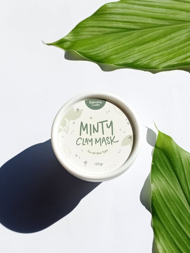 Saturday Looks Minty Clay Mask review photo by Adrsiaa