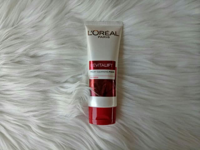 L'Oreal Paris Revitalift Milky Cleansing Foam review photo by ecand