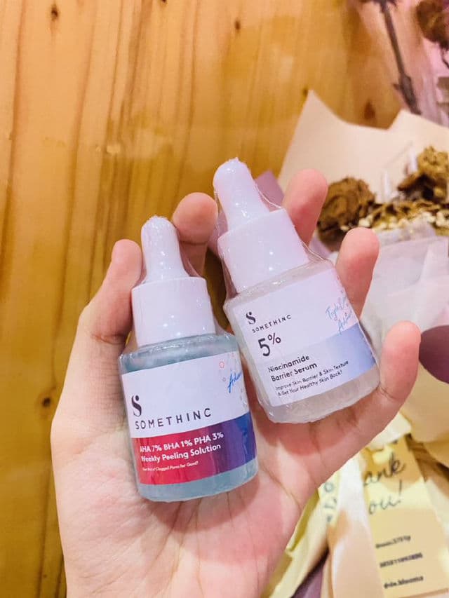 Somethinc AHA 7%, BHA 1%, PHA 3% Weekly Peeling Solution review photo by Elvanii
