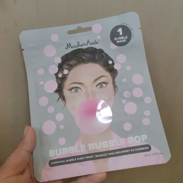 MaskerAide Beauty Pore Cleansing Charcoal Bubble Mask review photo by Enris